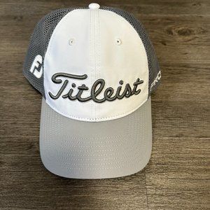 Titleist Tour Snapback Mesh Golf Cap